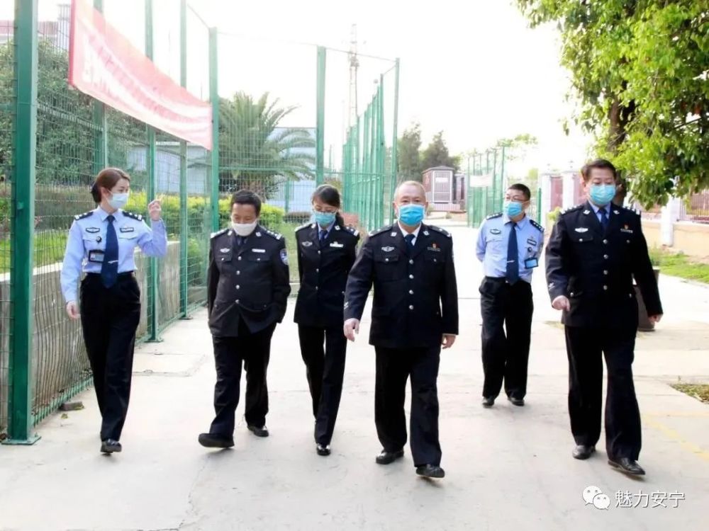 省司法厅第二督导检查组到安宁监狱督导检查深化监狱管理和队伍建设大