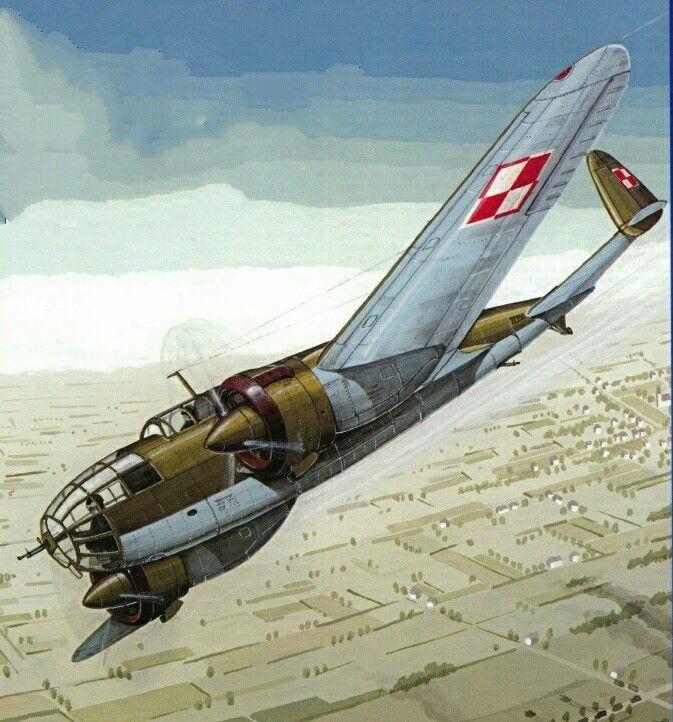 二战波兰曾有1900架战机,数百战机可堪一战,一款轰炸机胜过德军