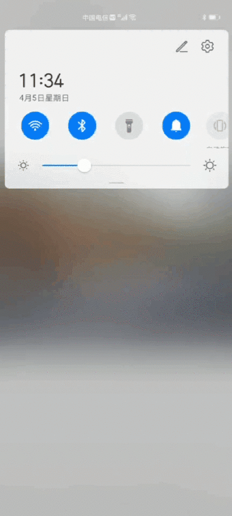 前置方面,华为p40 pro配备了3200万像素 景深摄像头的组合,我们也来