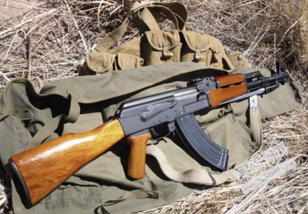 全世界100多个国家使用ak47突击步枪,美军为何却从来不用?