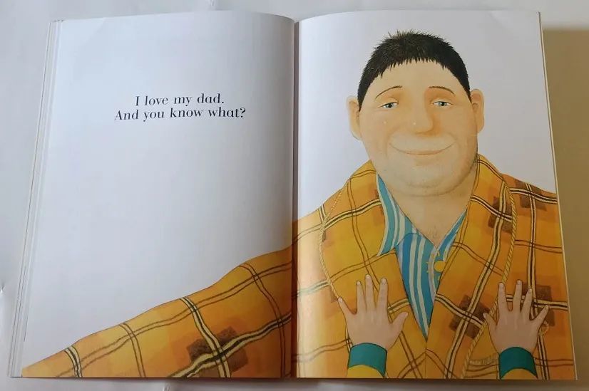 讲述父子亲情的书籍很多,但很少像《我爸爸》这样,采用了如此独特的