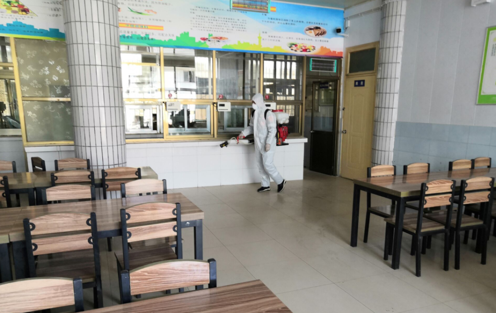 平凉二中高三学生今日正式开学