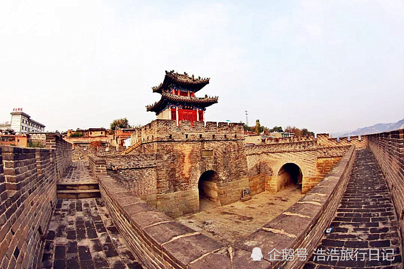 陕西最北端的县,经济发展迅速人均gdp近20万,而且人文历史景点众多