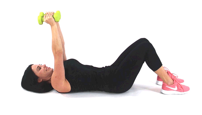 倩狐品牌,这样做动作号称两月可以瘦蝴蝶袖减肥