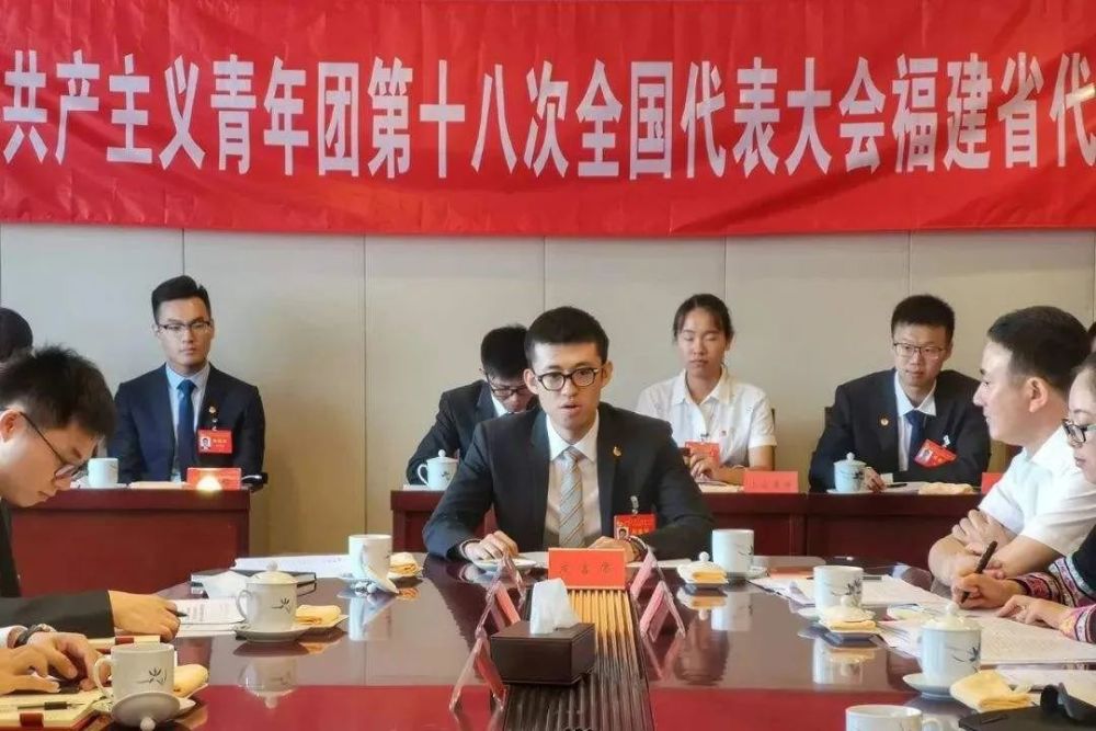 安踏,丁世家,丁思榕,丁斯晴,丁世忠