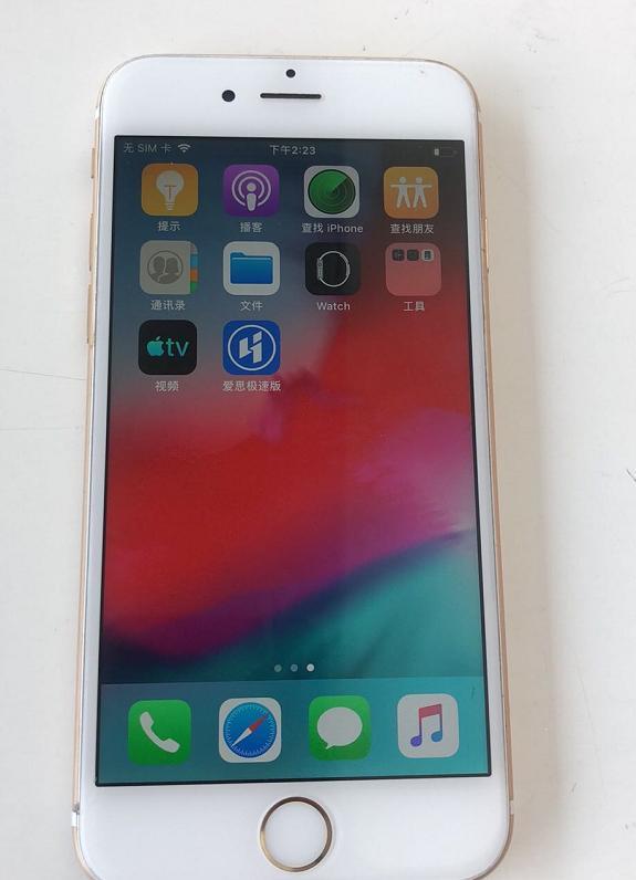 iphone6是iphone第一代真正意义上的大屏幕iphone.