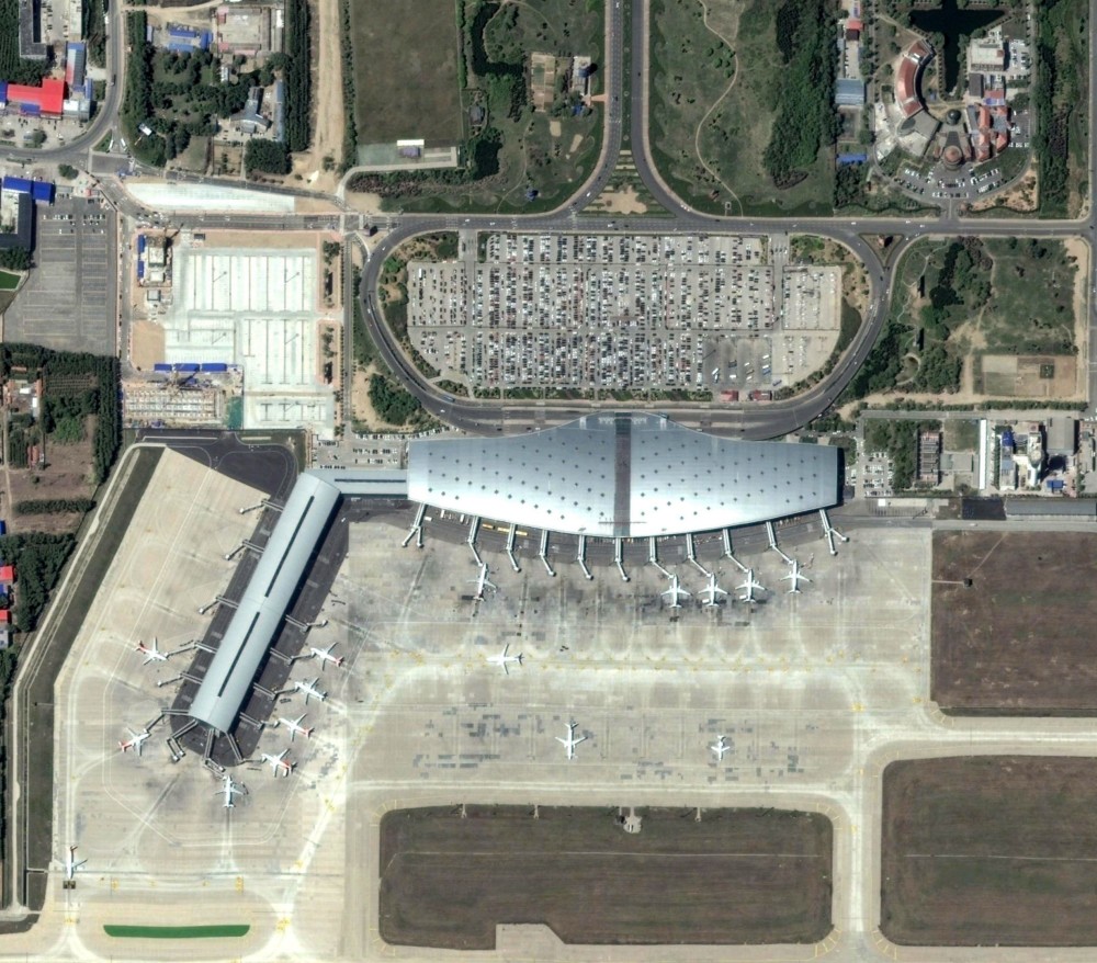 航拍济南遥墙国际机场,曾创下国内机场建设史上多项纪录