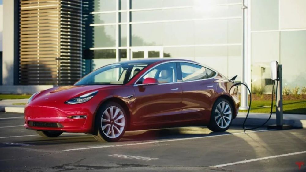 特斯拉model 3降价，特斯拉model 3降价了吗