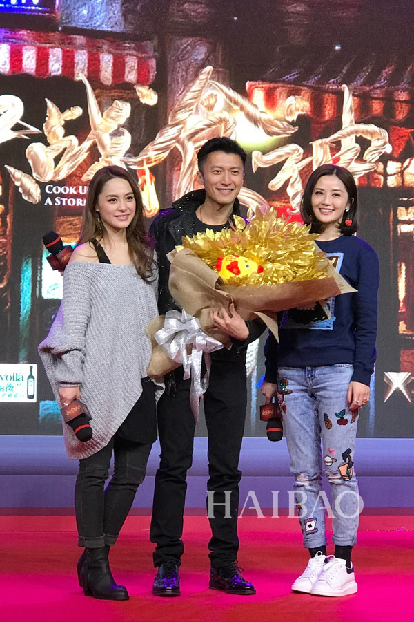 阿娇重现粗短腿噩梦,杨幂搭配随性最显时髦