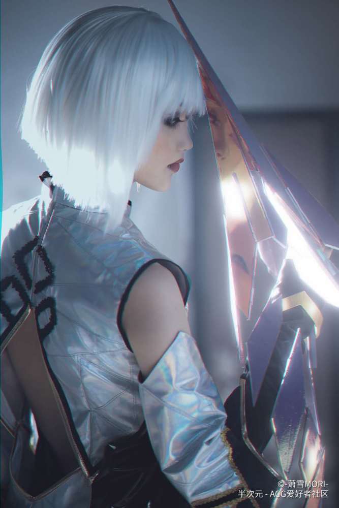 王者荣耀东方镜cos:两米大长腿霸屏