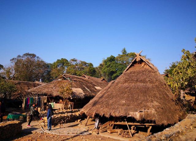 国内最后的原始部落:距缅甸仅几十公里,集体年赚310万