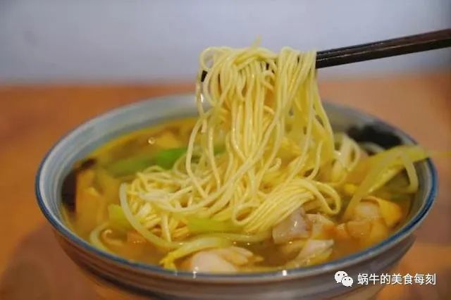 面条,臊子面,榨菜,榨菜肉丝,食用油