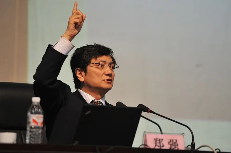 浙江大学郑强教授质问:科学若无国界,那还培养科学家干嘛?