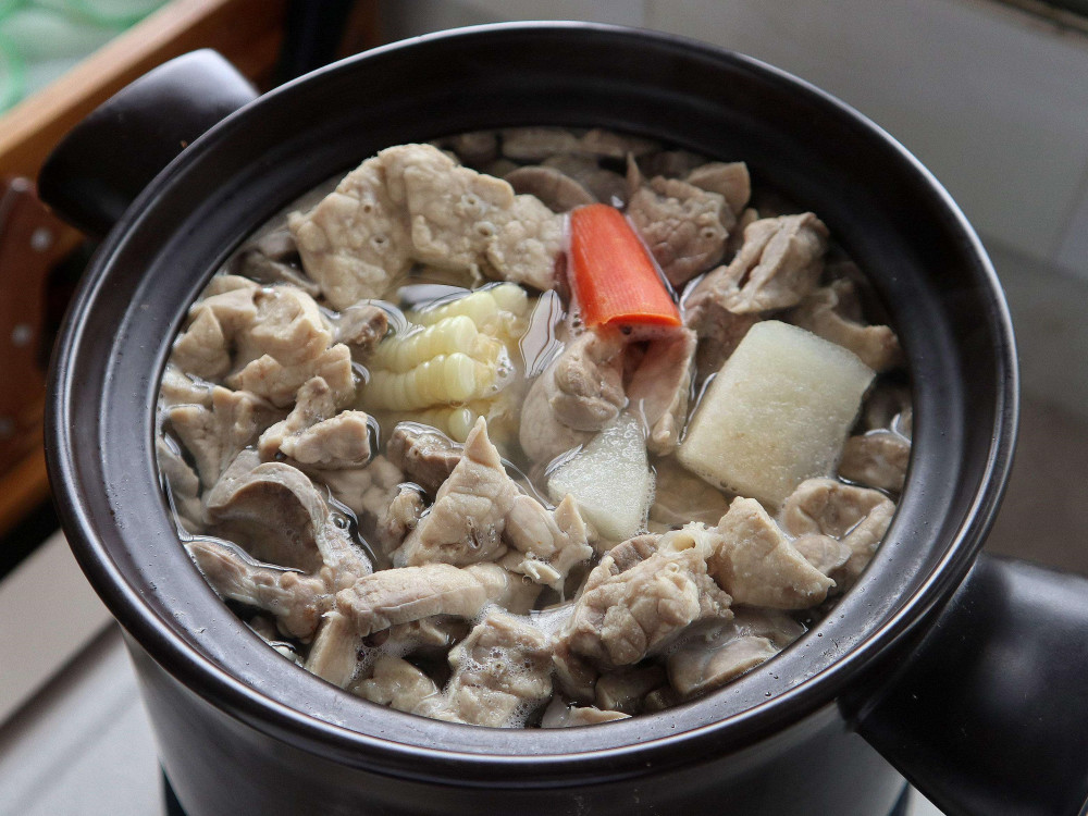 猪肺煲汤做法不简单,味道不简单,烹饪好了超级鲜美