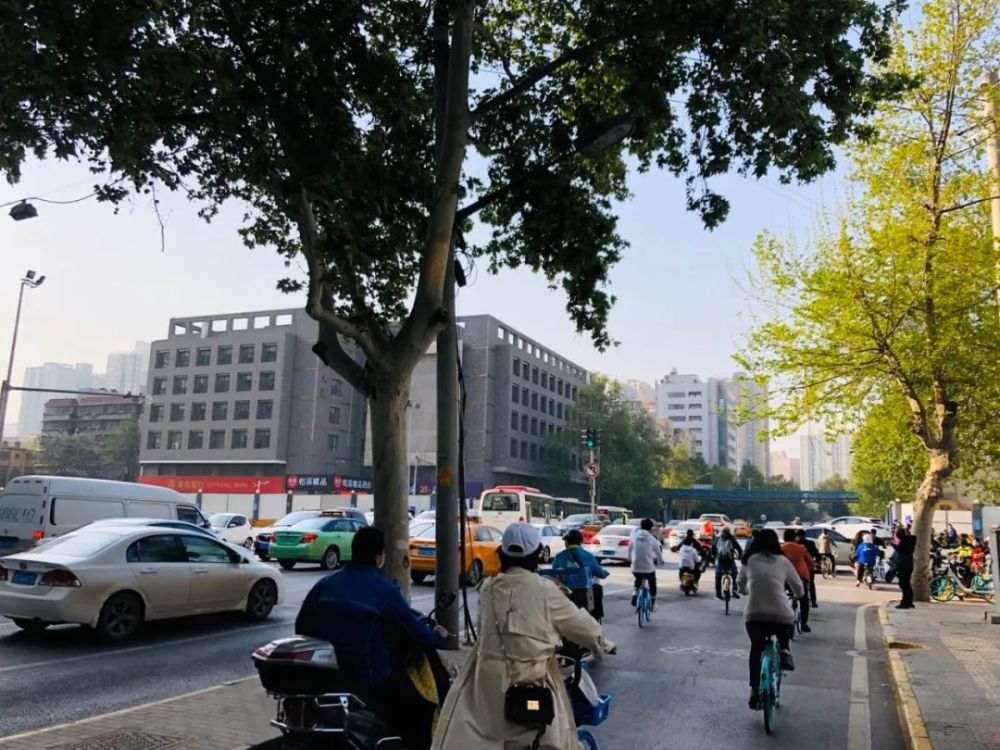 西安,上班族,西沣路,小寨,边家村,地铁,绕城高速,西辛庄,外事学院,正