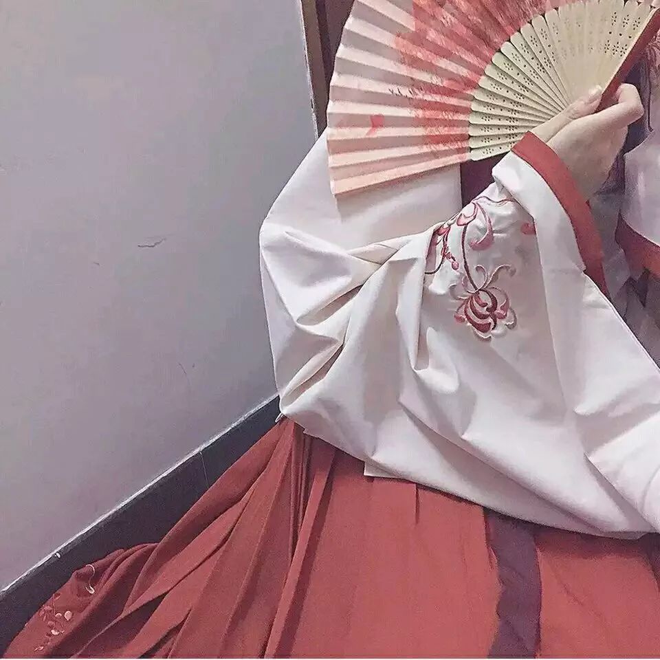 汉服头像,岂曰无衣?与子同袍