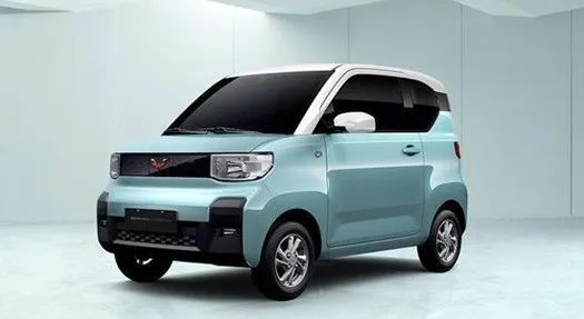 4,神车家族再添新成员,五菱首款四座新能源车正式命名为"宏光mini ev"