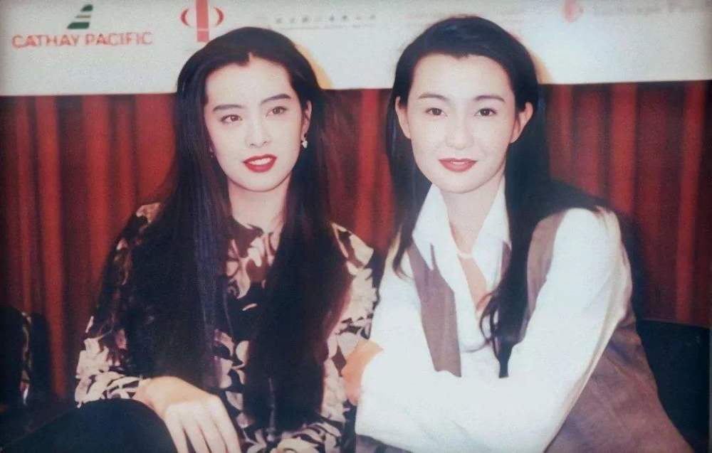 张曼玉:情史一尺厚,却留不住一段白头偕老,56岁却仍是