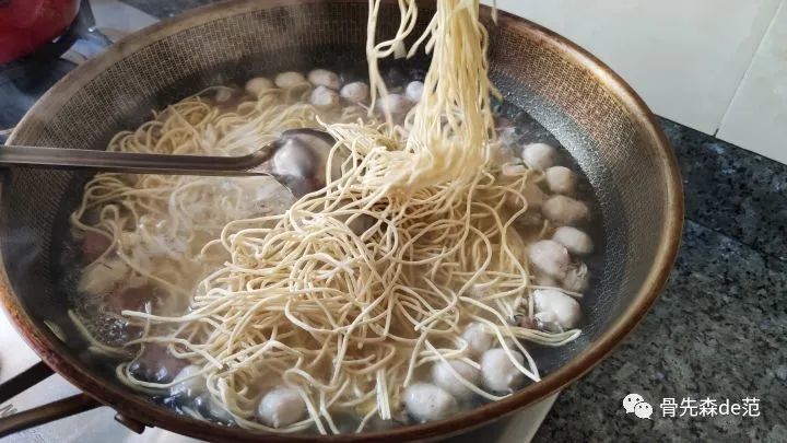家常美食之闽南卤面做法分解
