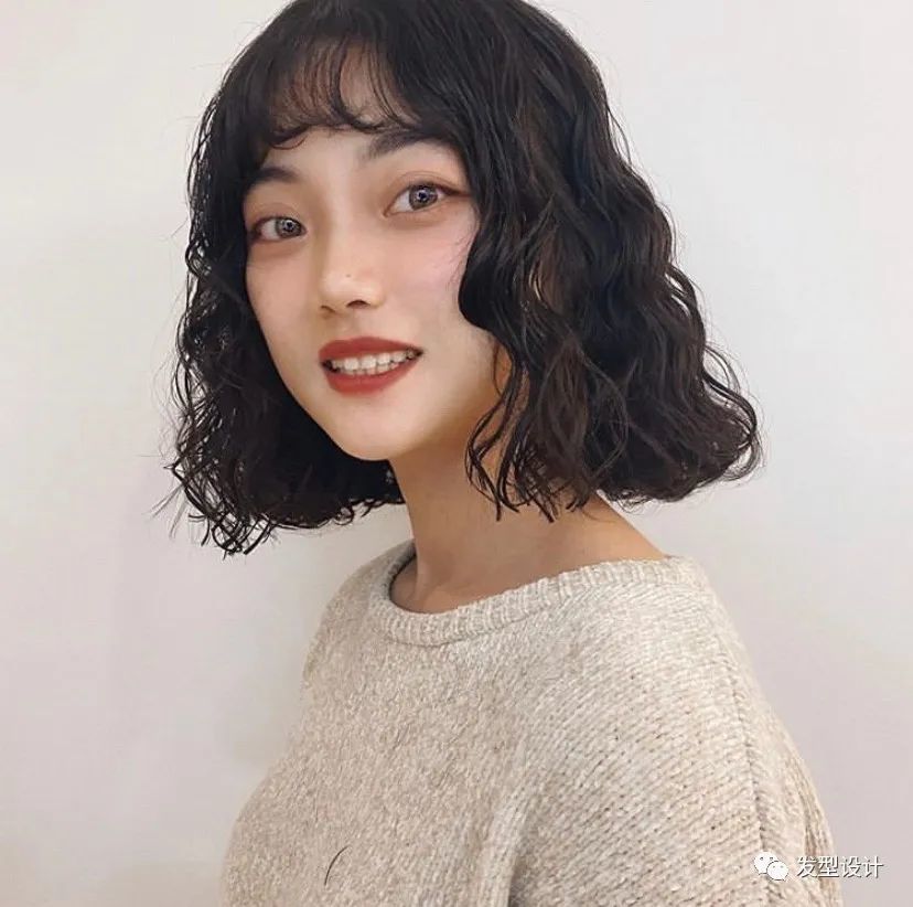 "王炸发型"-毛毛卷短发