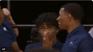 纳恩不服莫兰特拿最佳新秀,后者表情亮了;亲手拉起詹姆斯是什么感觉?