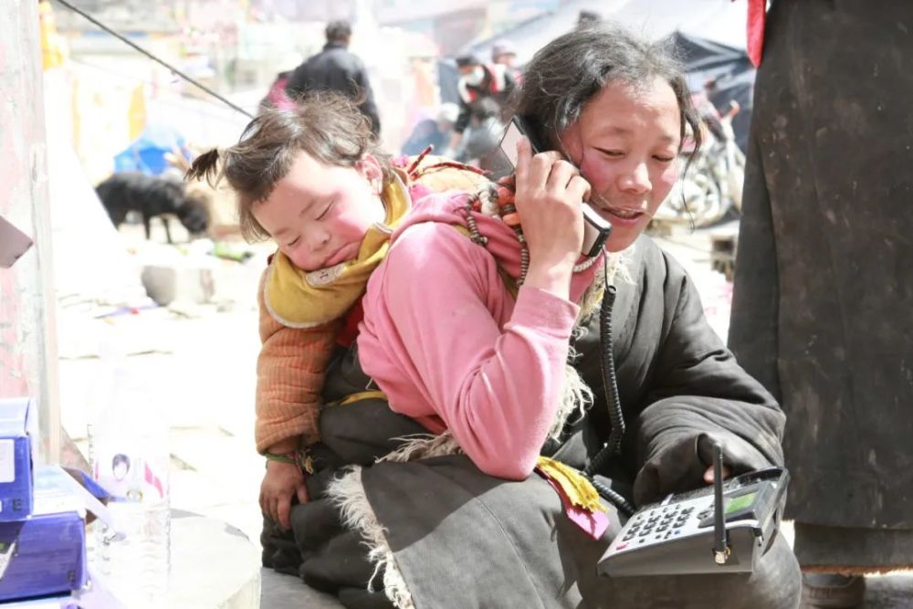 玉树地震十周年祭 图忆 感动的瞬间