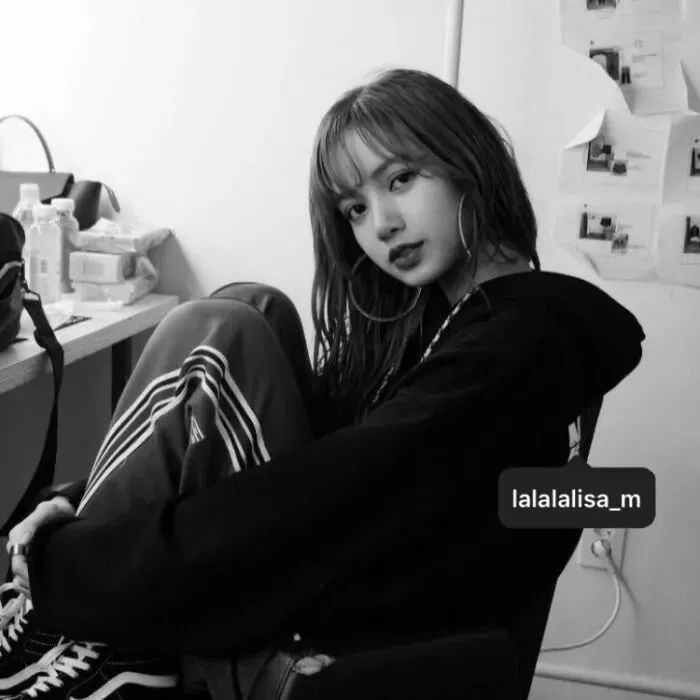明星头像:lisa真的太美啦