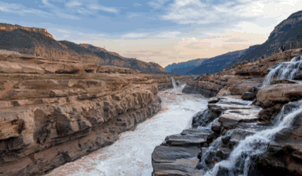 陕西黄河壶口瀑布邀您共赏春日壮美山河!