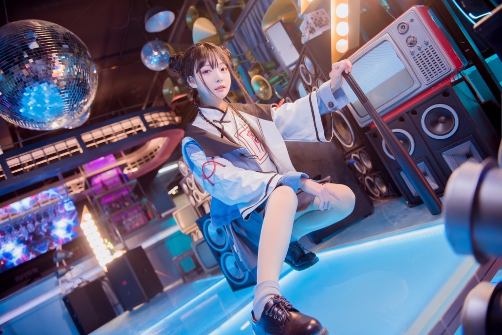 小姐姐日常cosplay,酷酷的感觉让网友又爱了!