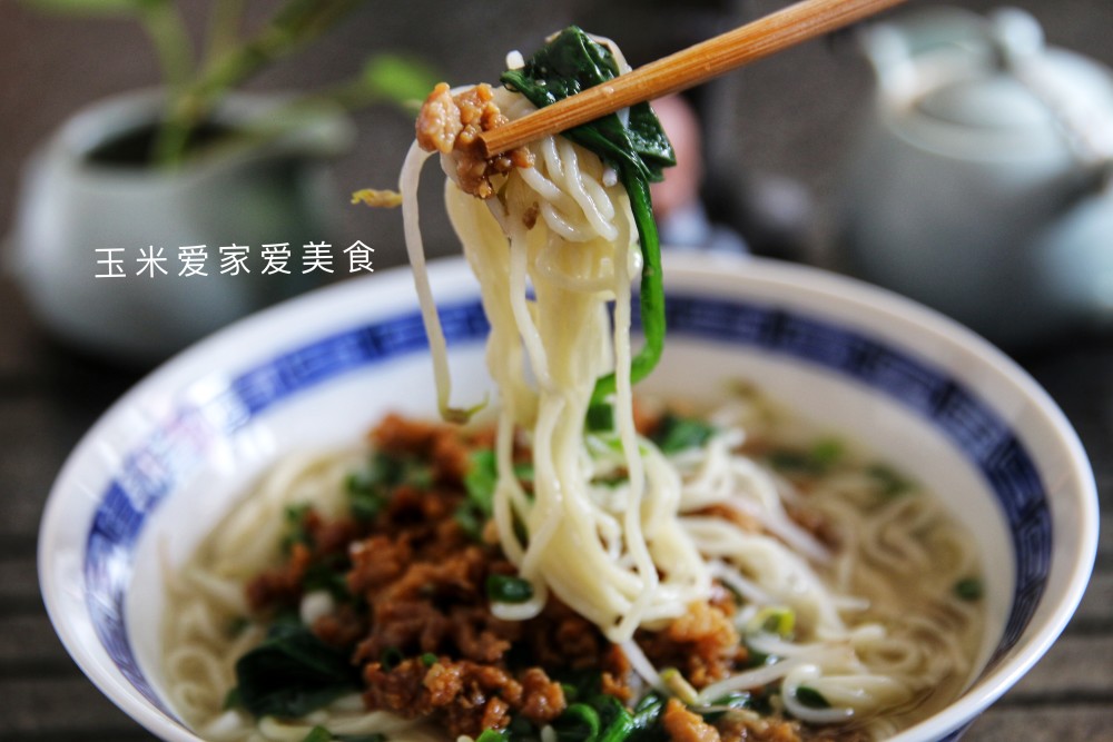 四川杂酱面,清汤杂酱面,面馆,哪个地方面好吃,肥肠面