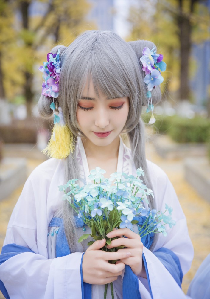 漫展返图:花辰月夕,汉服洛天依