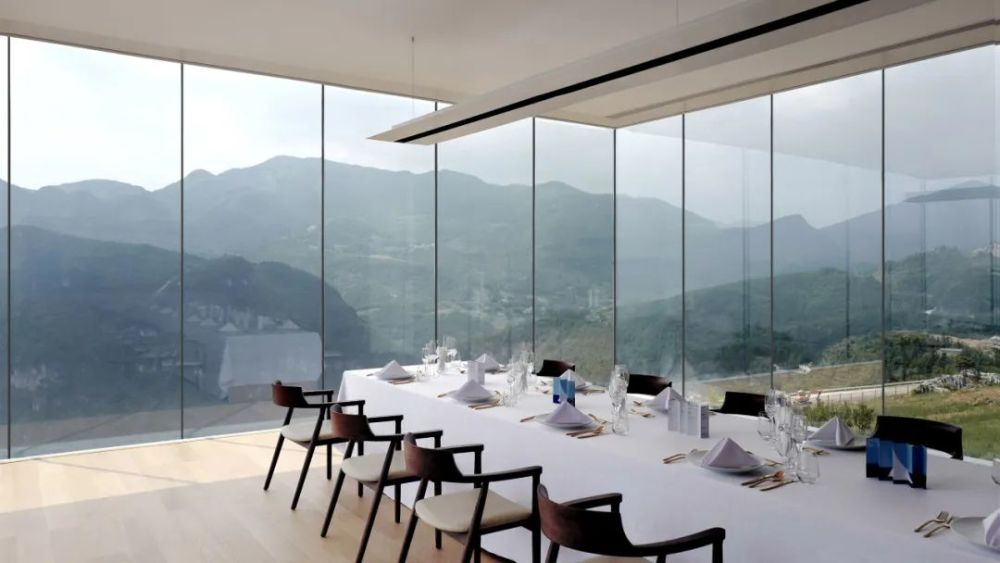 重庆:玻璃餐厅