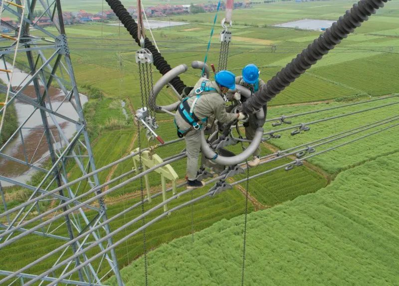 国网湖北检修圆满完成特高压直流锦苏