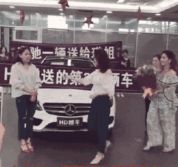 了… 如果你跟我一样 对微商的认知还停留在 p马云合照,某总喜提豪车