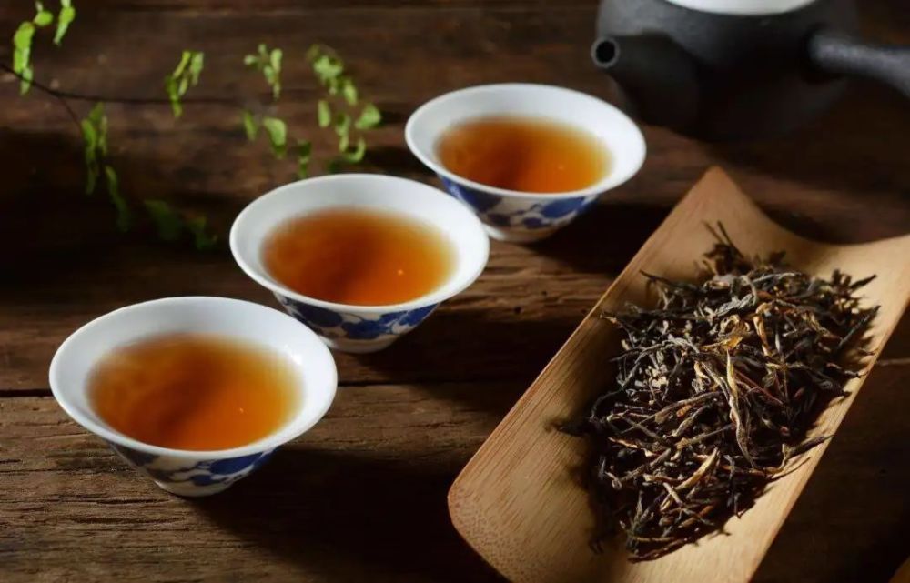 如果你到对川茶场,一定要品尝一壶正宗的对川红茶,馥郁微甘的口感,必