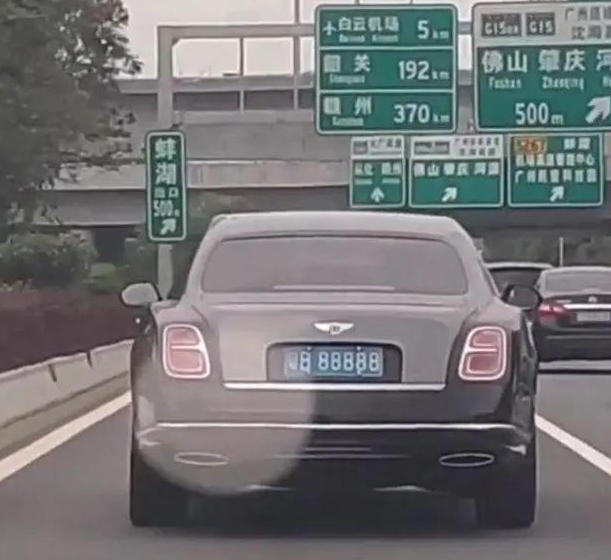 深圳800万