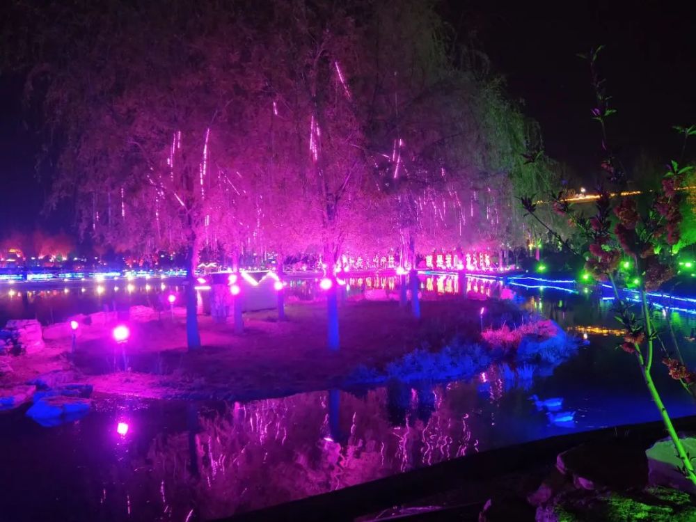 正定这个公园的夜景竟然这么美