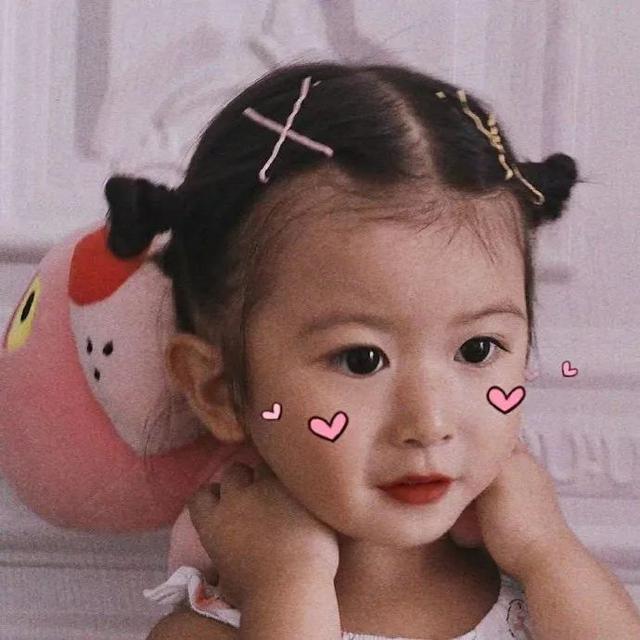 壁纸:来看看敲可爱萌娃头像