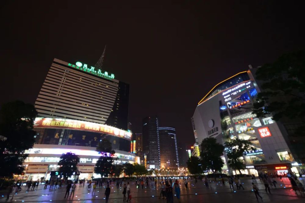 百盛:新西南店合同自然到期,跟疫情无关,不会退出昆明
