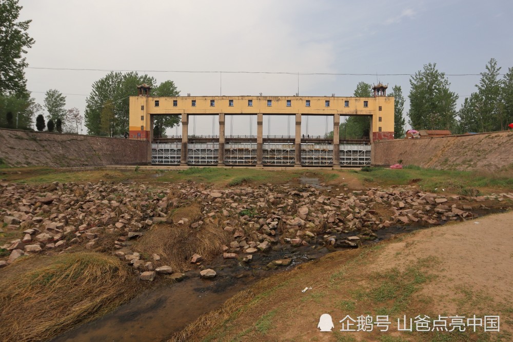 河南:一道白灌渠,两道大闸,串联起两个城市的多少风景