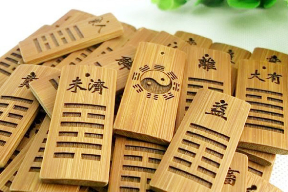 俗语"人怕三长两短,香忌两短一长",啥意思?古人智慧之