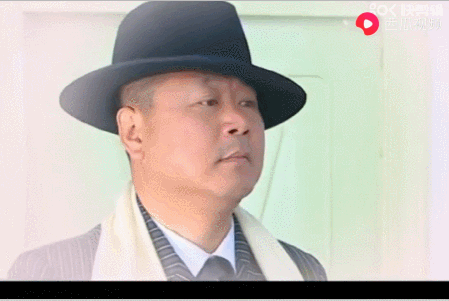 尝到甜头以后,内地陆陆续续引进香港电影,1985年的《上海滩》又引发