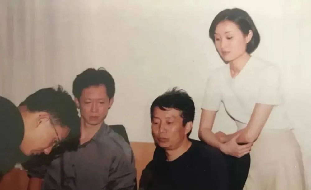 陈建斌和吴越同居6年,转身娶了刚认识1年的蒋勤勤?真相令人唏嘘