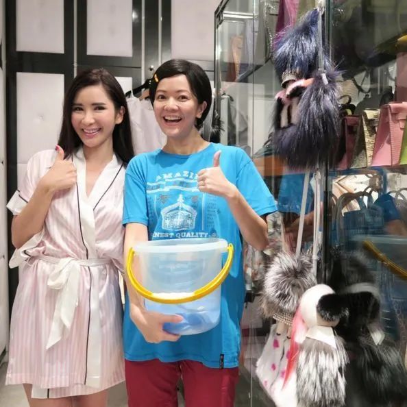 新加坡名媛驾到!拥有世界上最多爱马仕的她,可不是没有故事的女同学