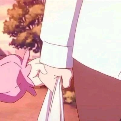 超火"双人"情侣头像:后来你的确成熟了,可是你也不爱笑了