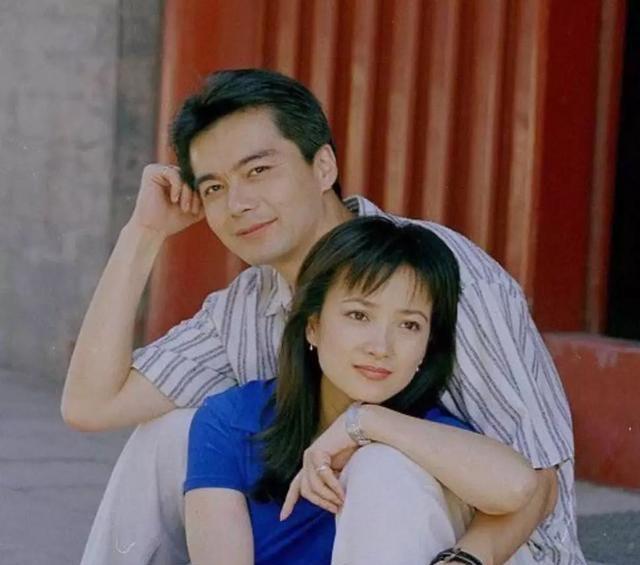 为许亚军生了一个儿子,但他还是在婚内出轨了自己的第四个老婆张澍