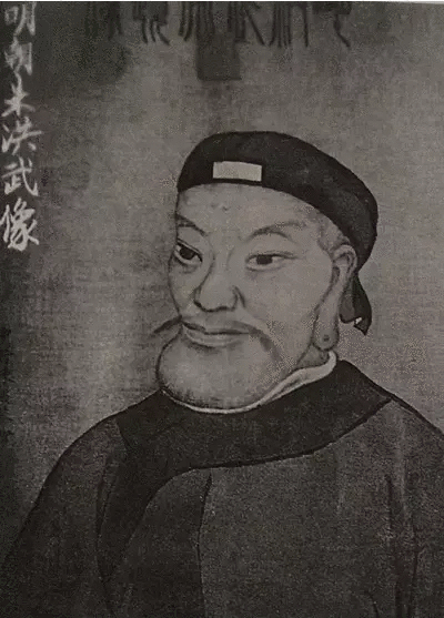 这么听完,大家也被迫承认朱元璋的貌美了吧,非但不丑,人家没准还是