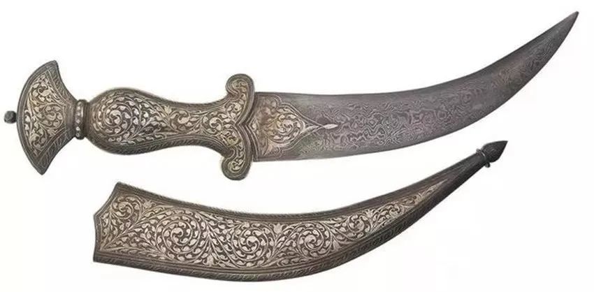 十九世纪的阿拉伯重器——造型奇特的嘉比亚弯刀