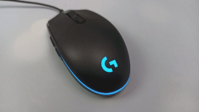 罗技g102游戏鼠标第二代试用:手感舒适,性能强,灯光效果还酷炫