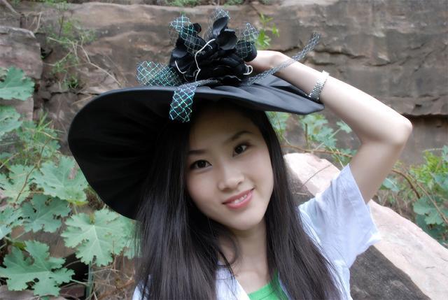 大山里的美丽倩影 回归大自然 魅力无限